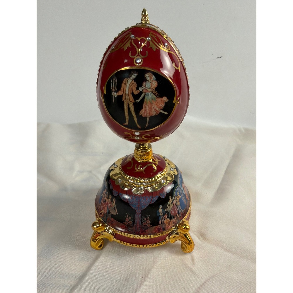 Ardleigh Elliott Clara and the Nutcracker Musical Egg 2004 Ballet Collection